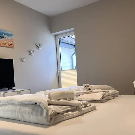 Appartement Haus Strandzeit Kuestenlicht - App 1 *